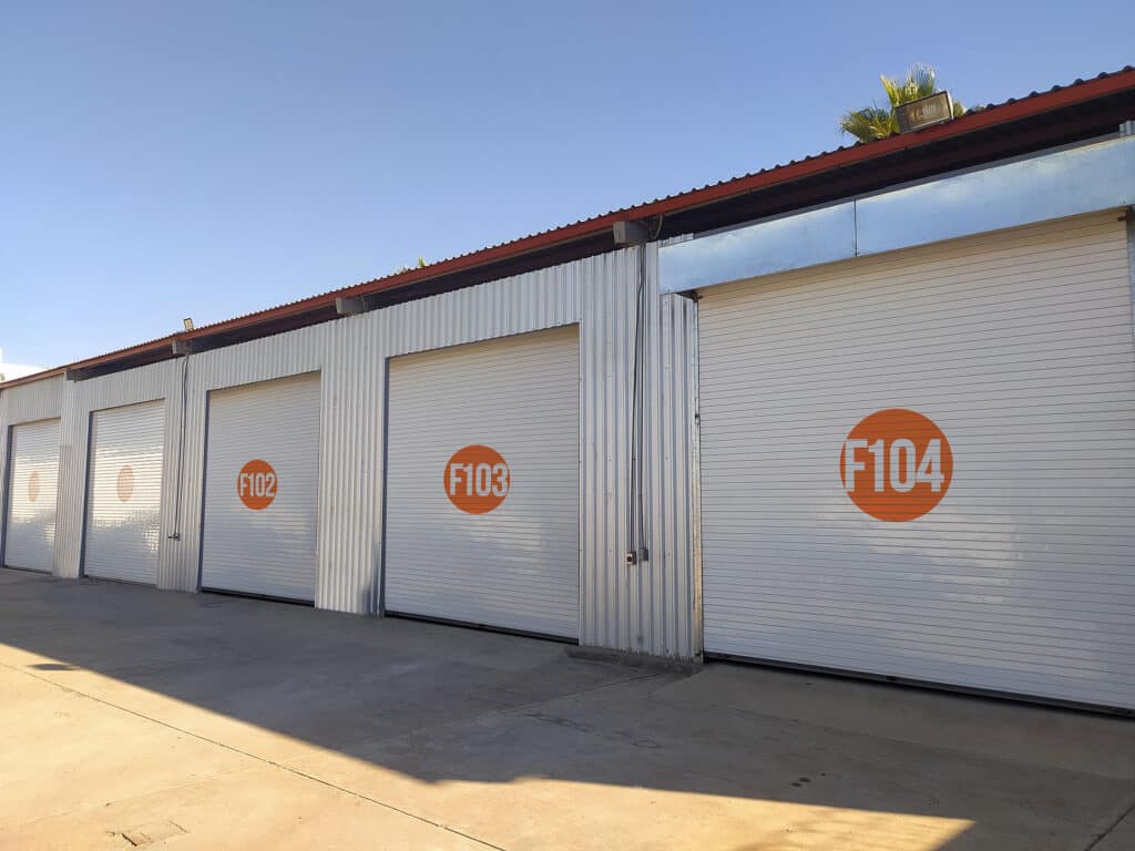 Bodegones sobre Carretera La Costerita